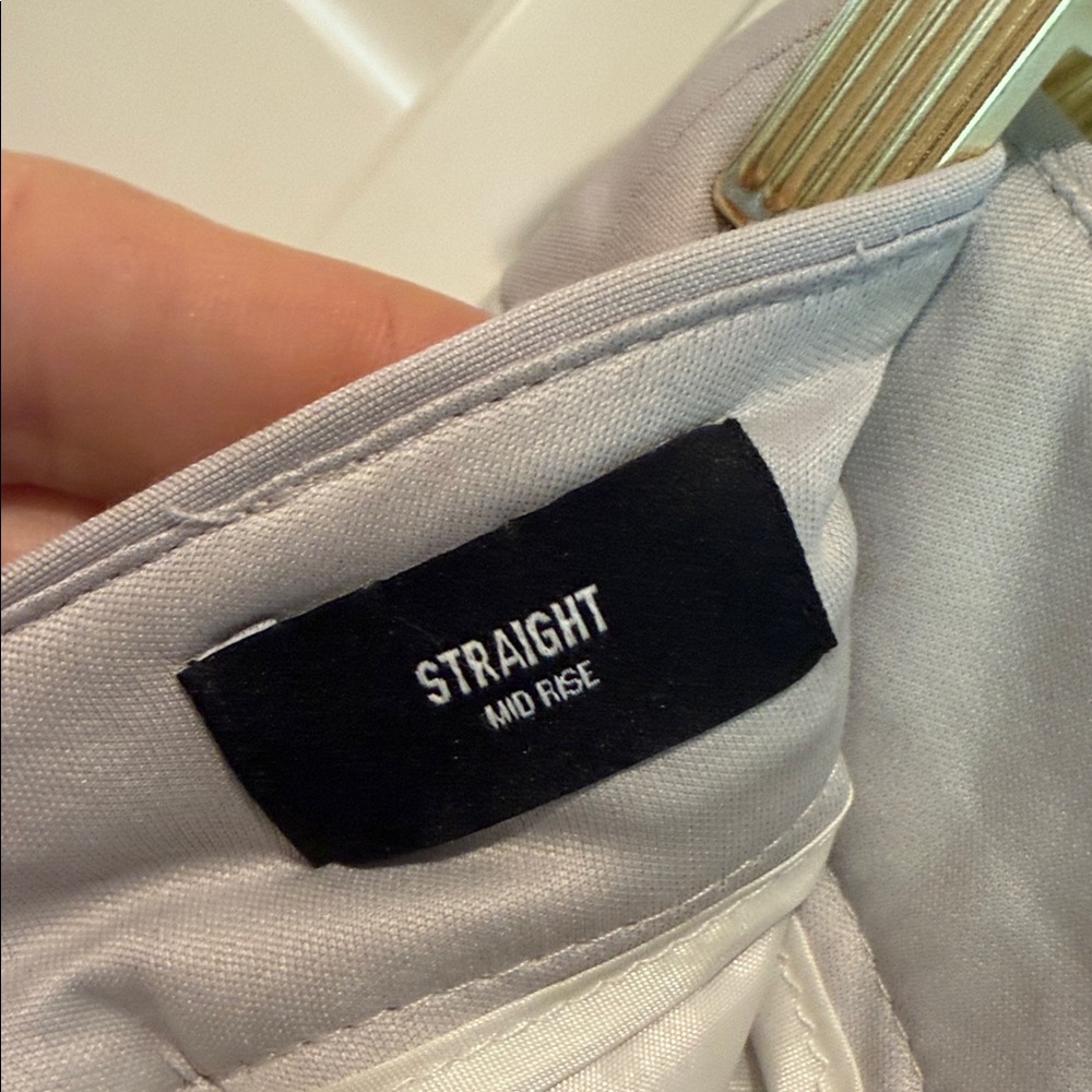 NWOT Express Cream Straight Leg Pants - Picture 8 of 8